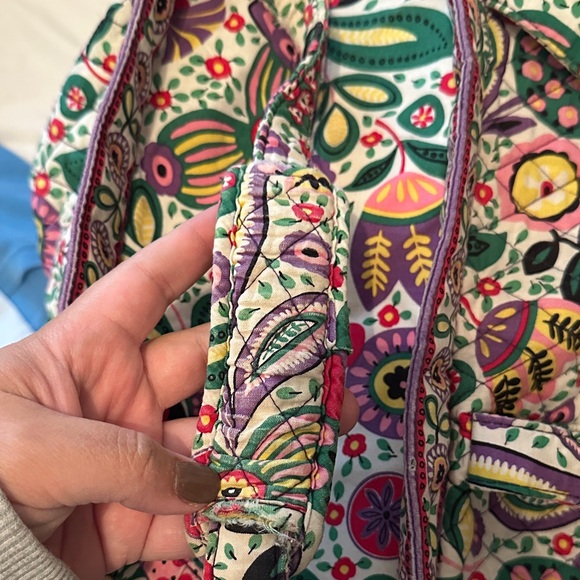 Vera Bradley Viva La Vera Get Carried Away Tote - Picture 6 of 9